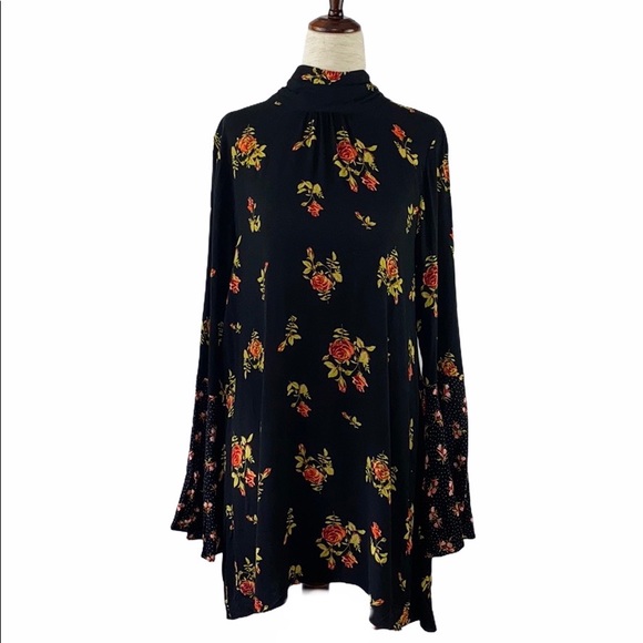 Free People black tunic/mini dress - Picture 3 of 14